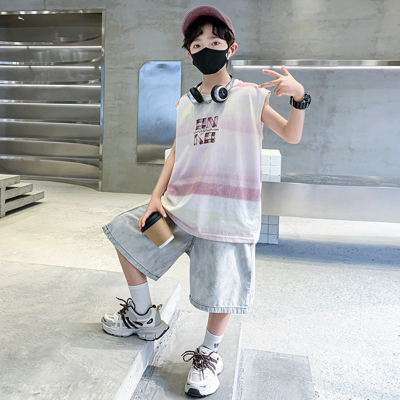 Boys Typography Printed T-shirt With Shorts