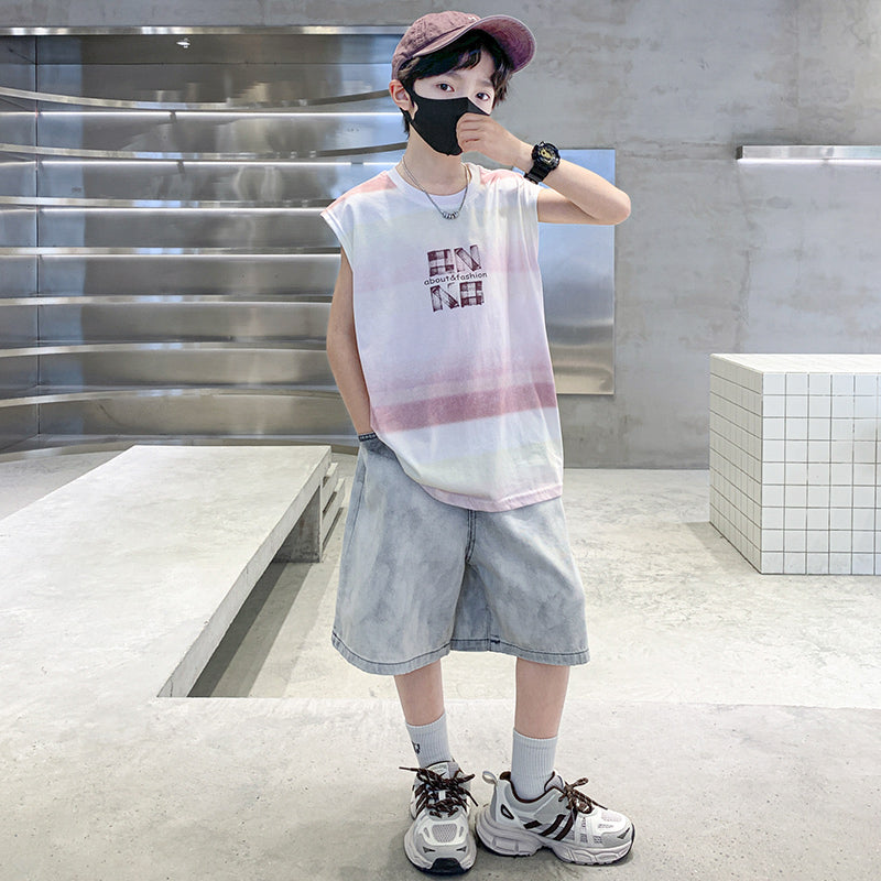 Boys Typography Printed T-shirt With Shorts