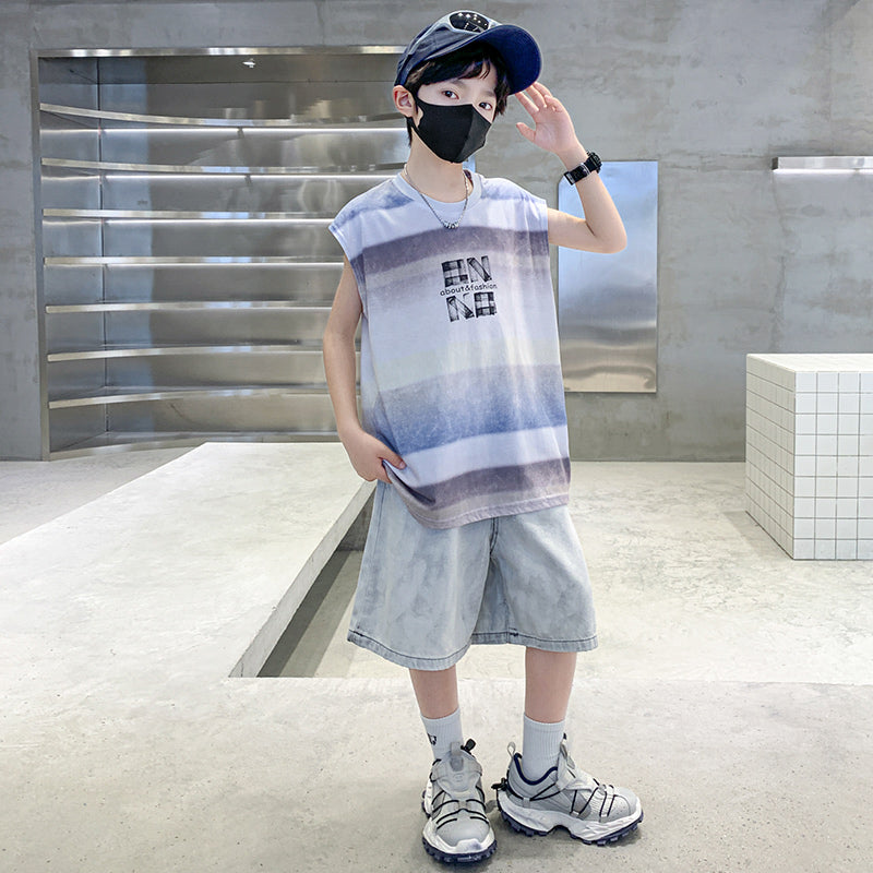 Boys Printed T-shirt with Shorts