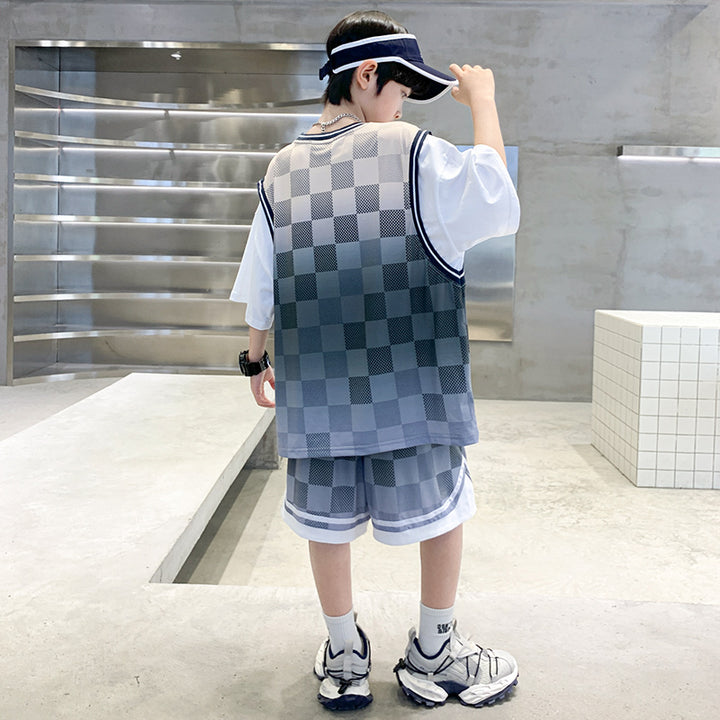 Boys Printed T-shirt With Shorts
