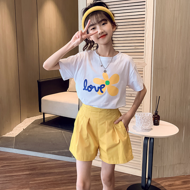 Girls Pure Cotton T-shirt With Shorts