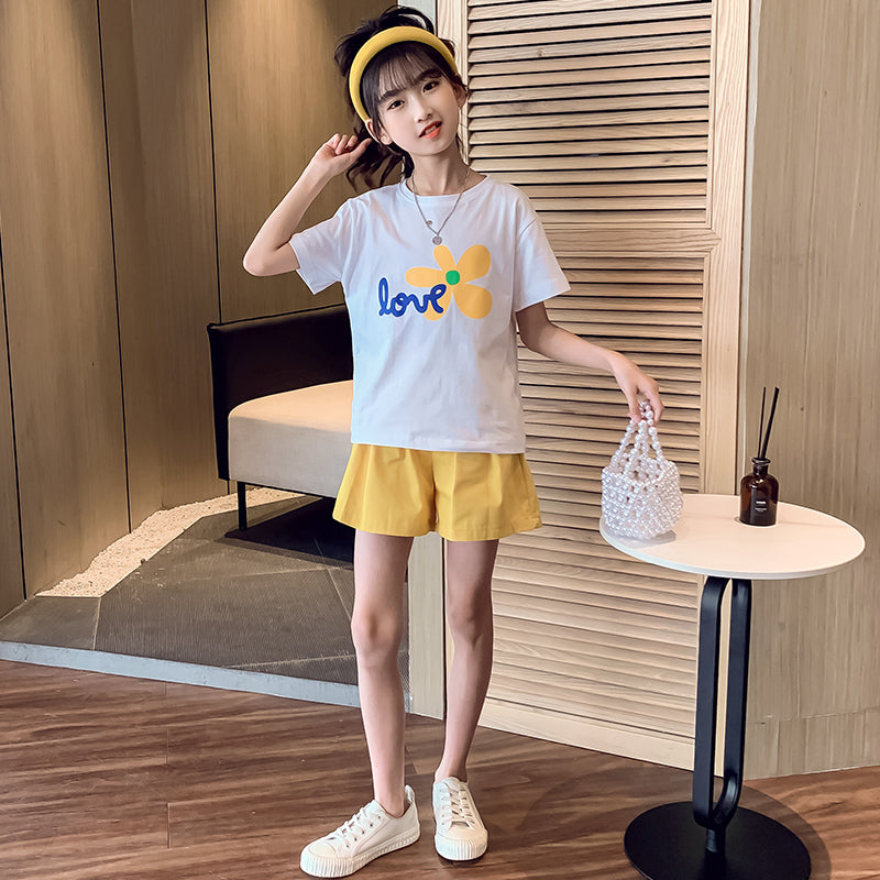 Girls Pure Cotton T-shirt With Shorts