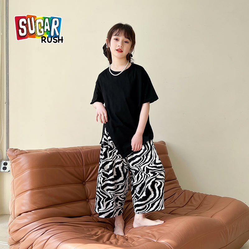 Girls Round Neck Pure Cotton T-shirt With Trousers