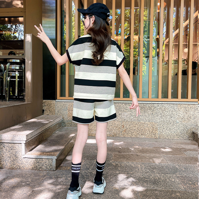 Girls Striped Round Neck Top With Shorts