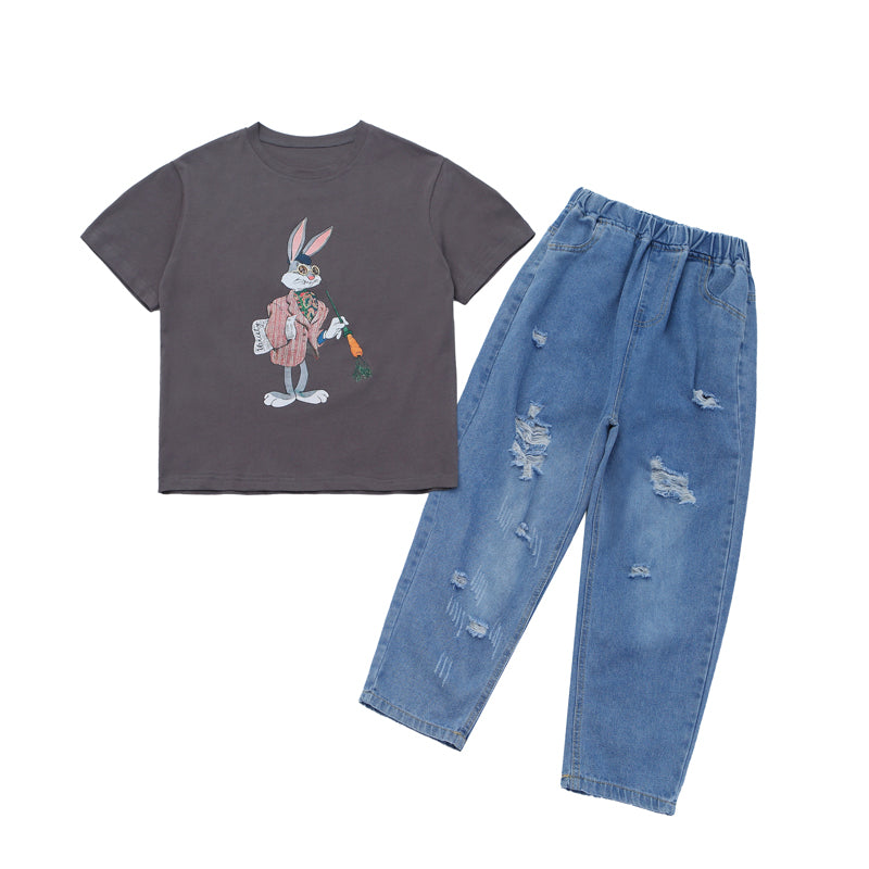 Girls Printed T-shirt With Trousers