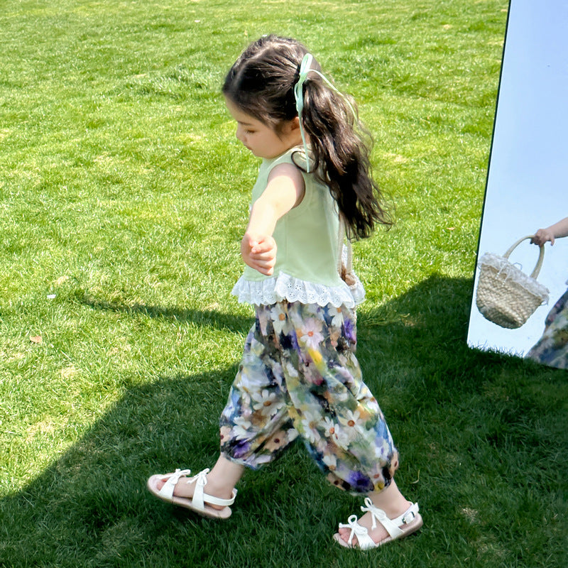 Girls Printed Sleeveless Top With Trousers