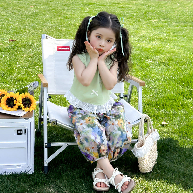 Girls Printed Sleeveless Top With Trousers