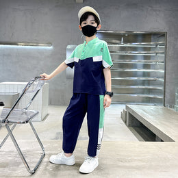 Boys Colourblocked T-shirt With Trousers