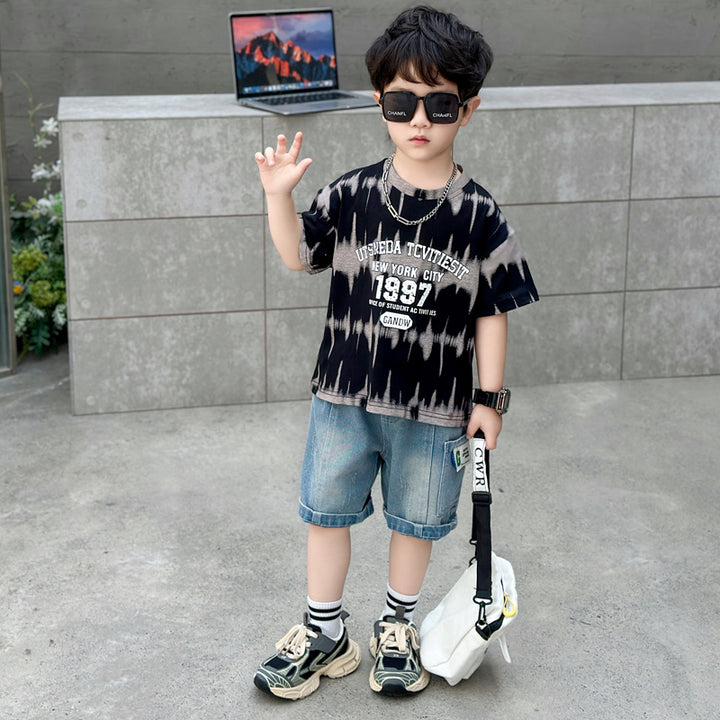 Boys Printed T-shirt with Shorts