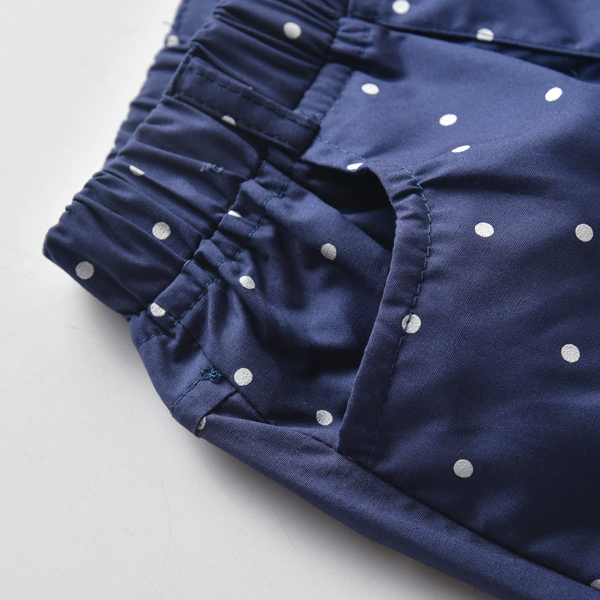 Boys Navy Blue & White Polka Dots Printed Shirt With Shorts & Suspenders