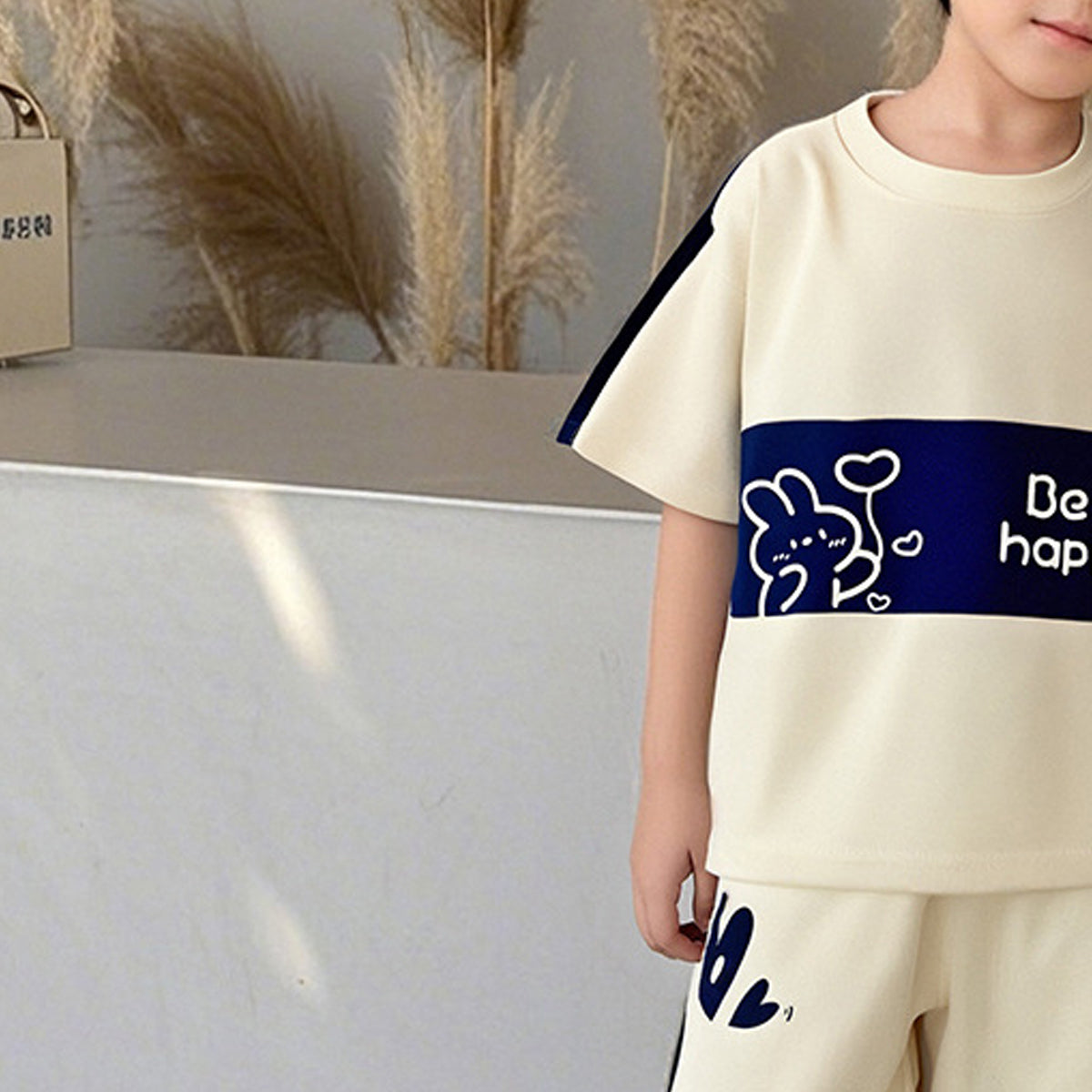 Boys Printed Round Neck T-shirt With Shorts