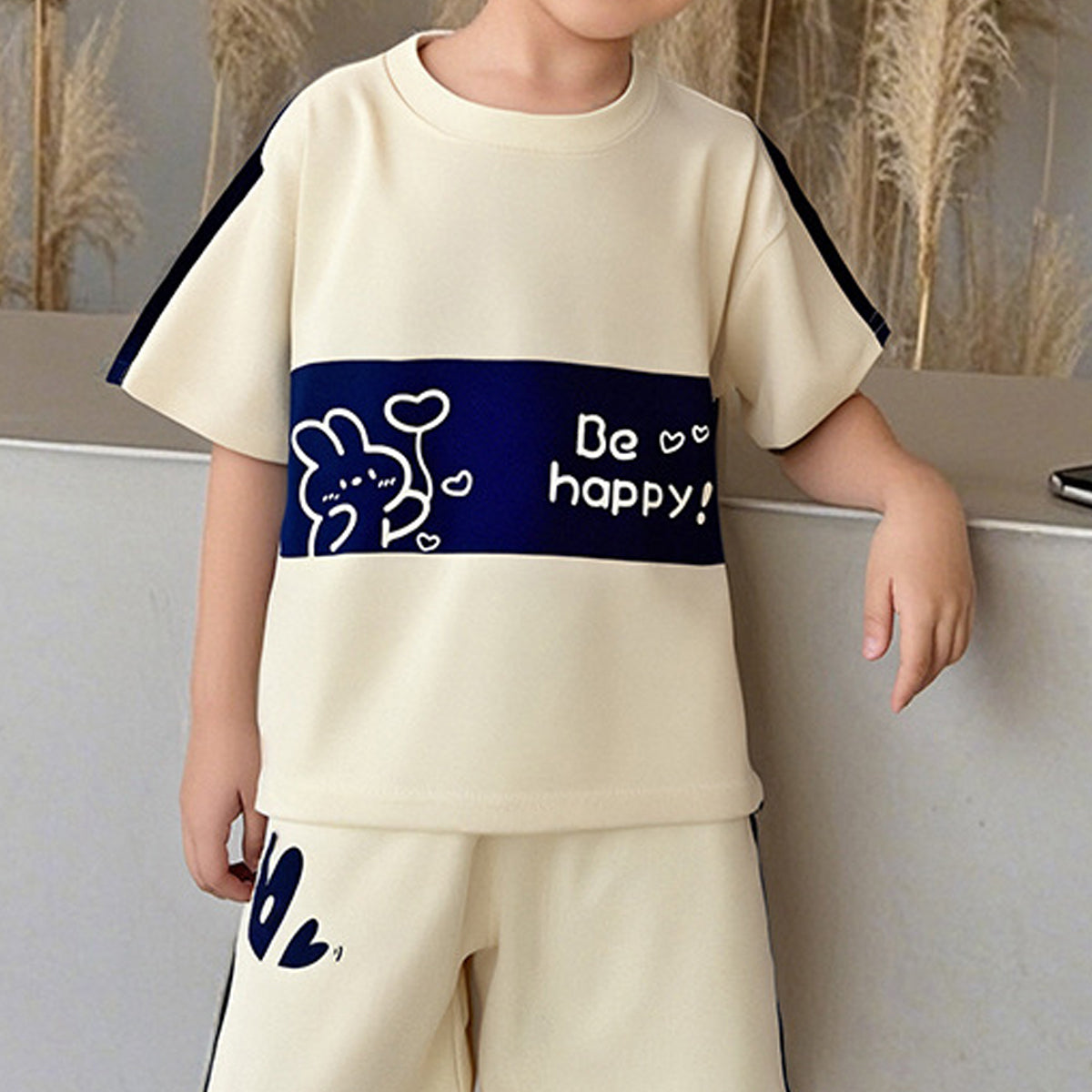 Boys Printed Round Neck T-shirt With Shorts