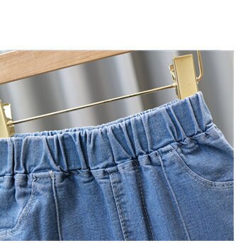 Girls Mid-Rise Clean Look Embellished Detail Cotton Jeans