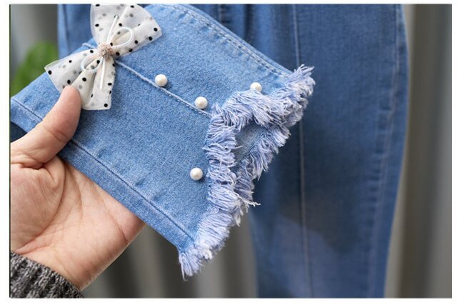 Girls Mid-Rise Clean Look Embellished Detail Cotton Jeans