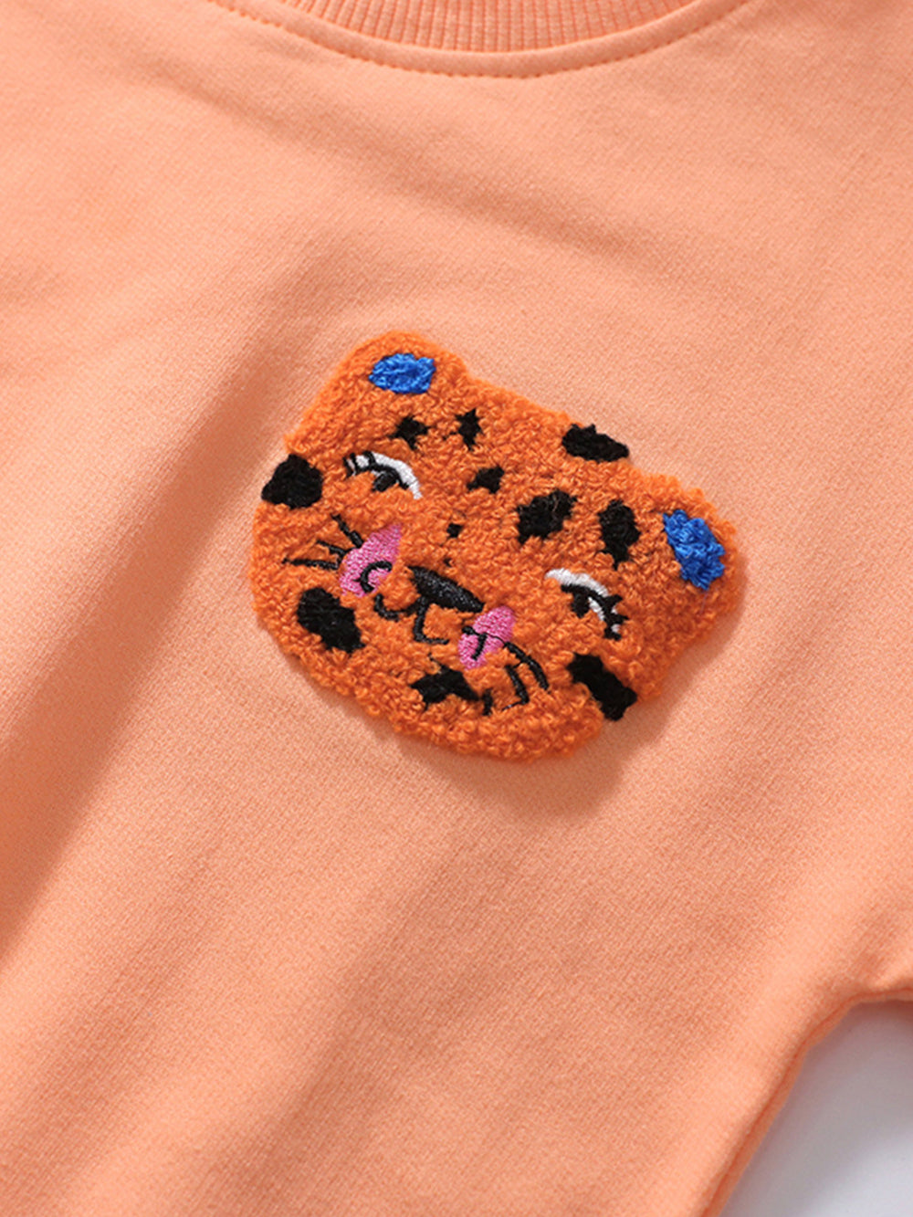 Girls Embellished Round Neck Long Sleeves Pure Cotton T-Shirt & Jogger