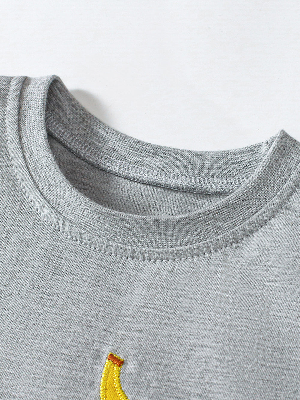 Boys Embellished Round Neck T-shirt with Shorts