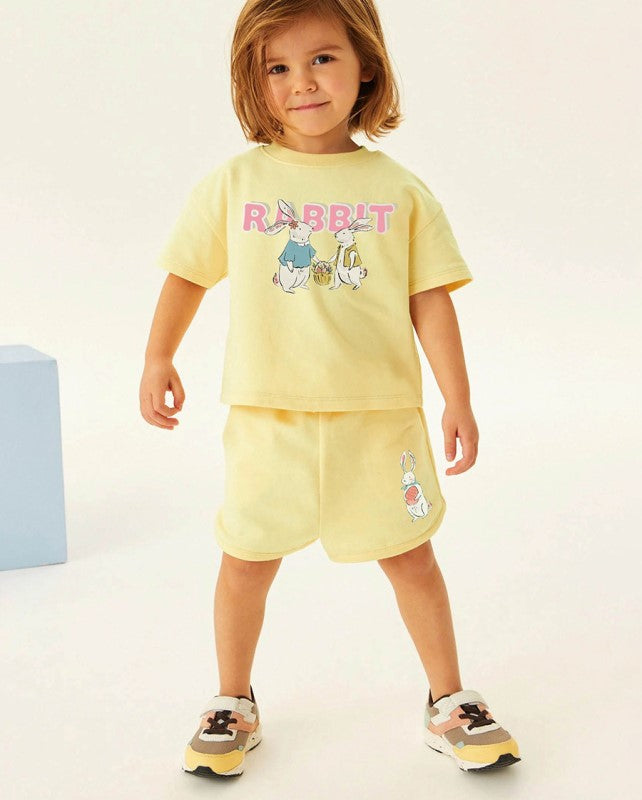 Girls Typography Printed T-shirt with Shorts
