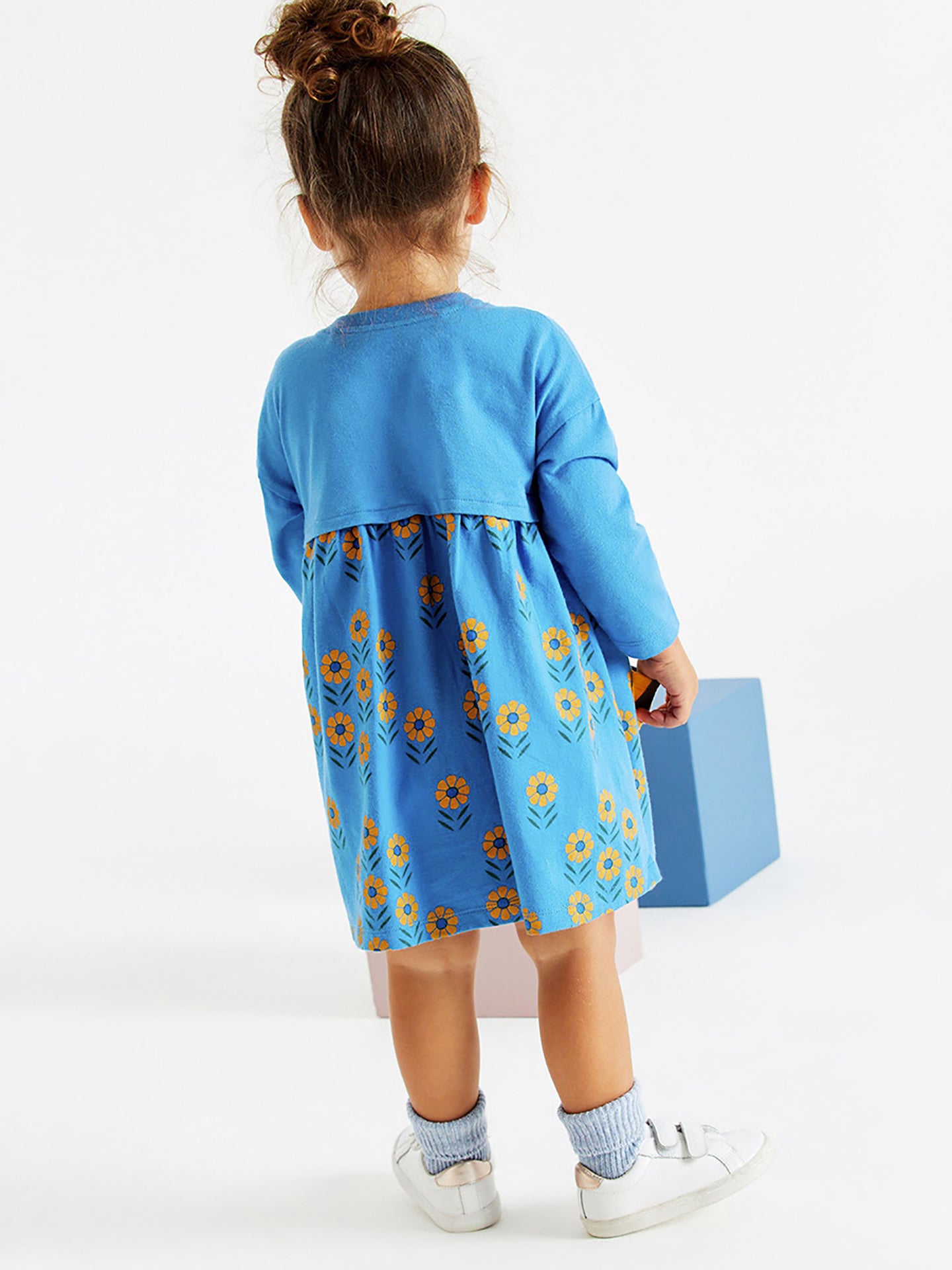 Gilrs Printed Fit & Flared Midi Dress