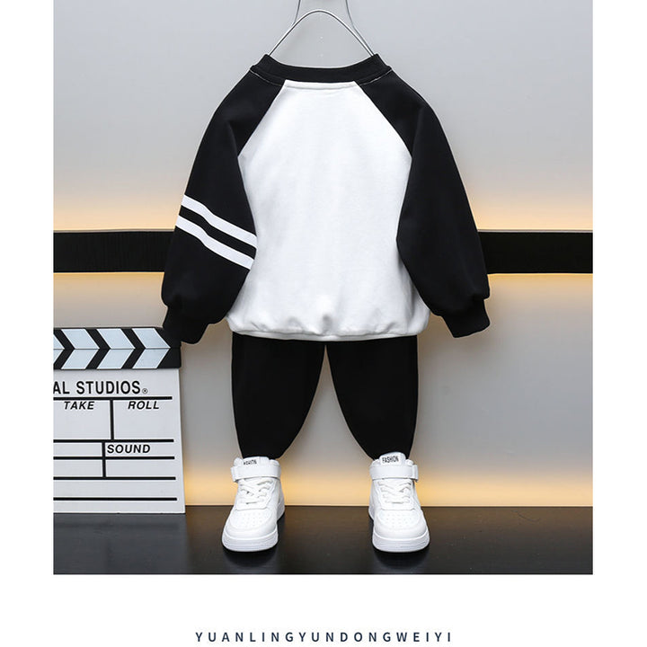 Boys Black & White Printed Pure Cotton T-shirt with Pyjamas