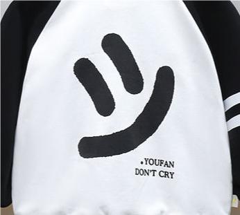 Boys Black & White Printed Pure Cotton T-shirt with Pyjamas