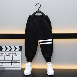 Boys Black & White Printed Pure Cotton T-shirt with Pyjamas