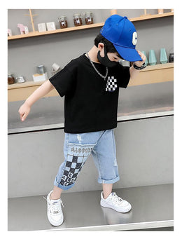 Boys Checked Round Neck T-shirt With Short