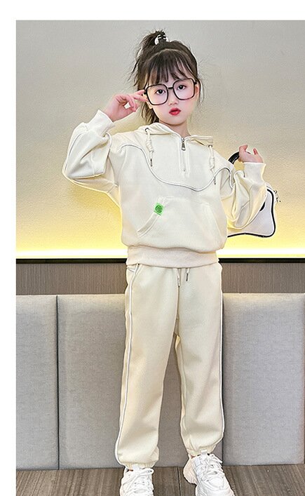 Girls T-shirt with Trousers
