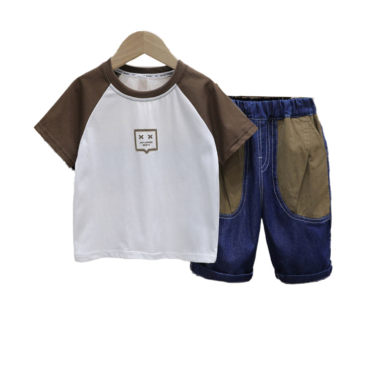 Boys Colourblocked Round Neck T-shirt With Shortss