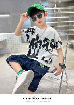 Boys Short Sleeves Round Neck Printed T-shirt with Capris