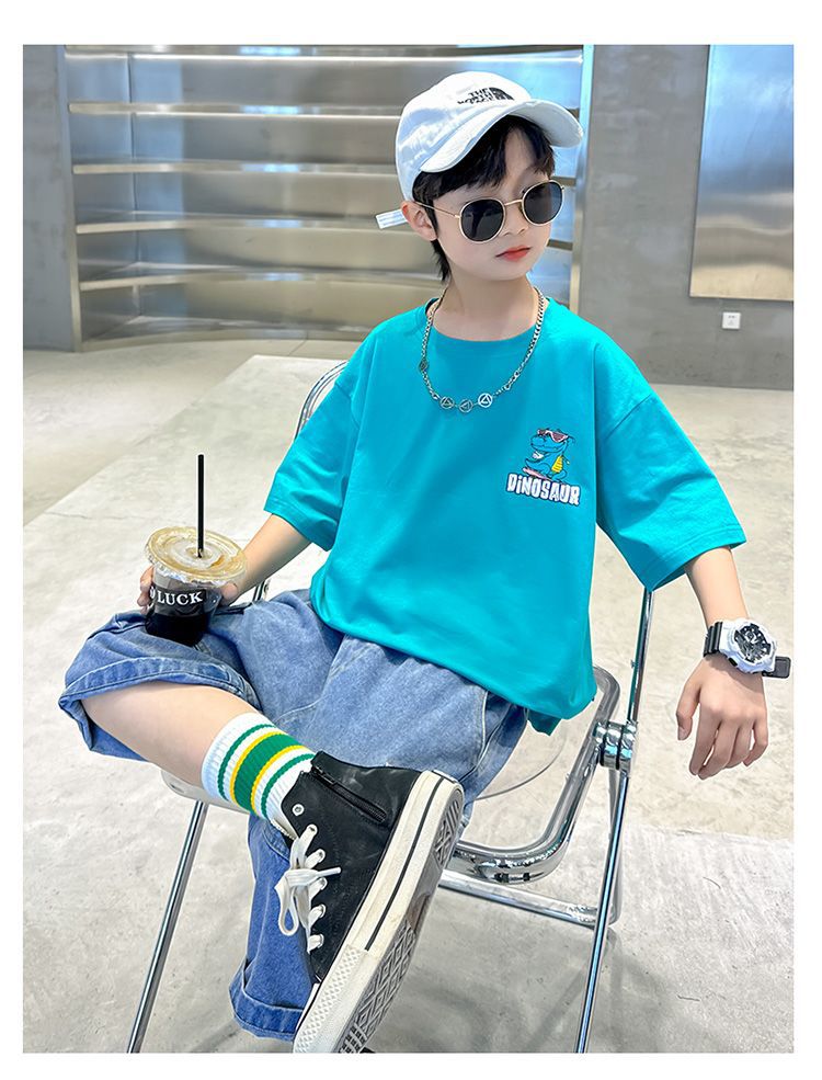 Boys Printed Short Sleeves Round Neck T-shirt with Capris