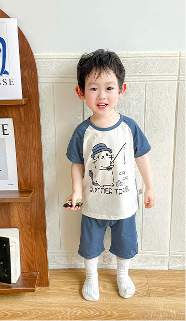 Boys Printed T-shirt with Shorts