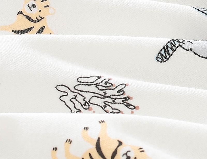 Infants Boys White Printed Cotton Rompers