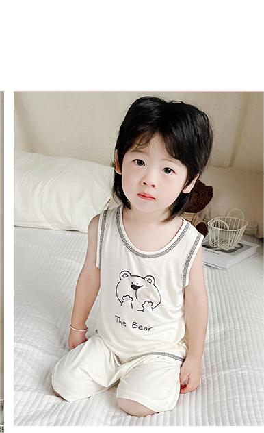 Girls Sleeveless Printed T-shirt With Shorts