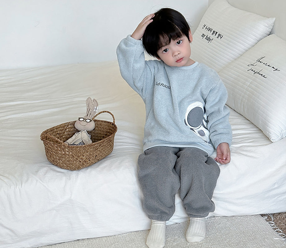 Kids Printed Sweathirt With Joggers