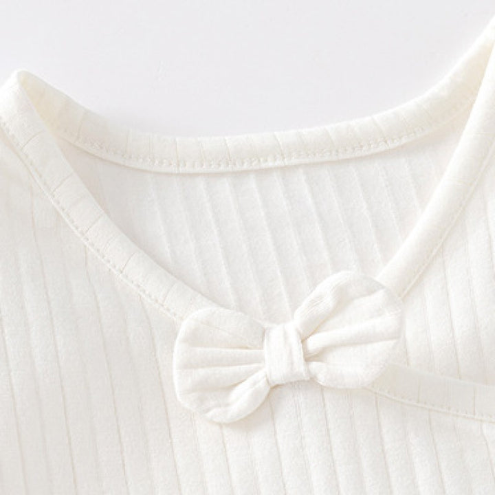Infant Girls White Self Designed Pure Cotton Top with Shorts