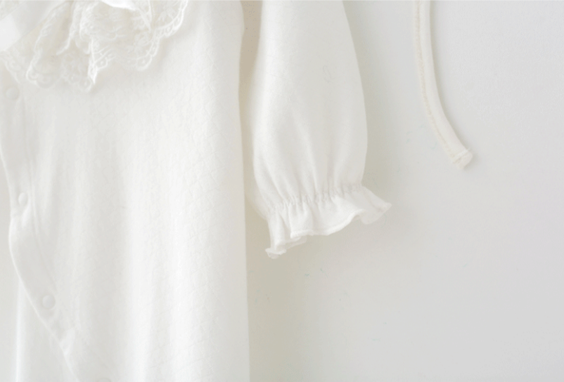 Infant Girls White Pure Cotton Rompers