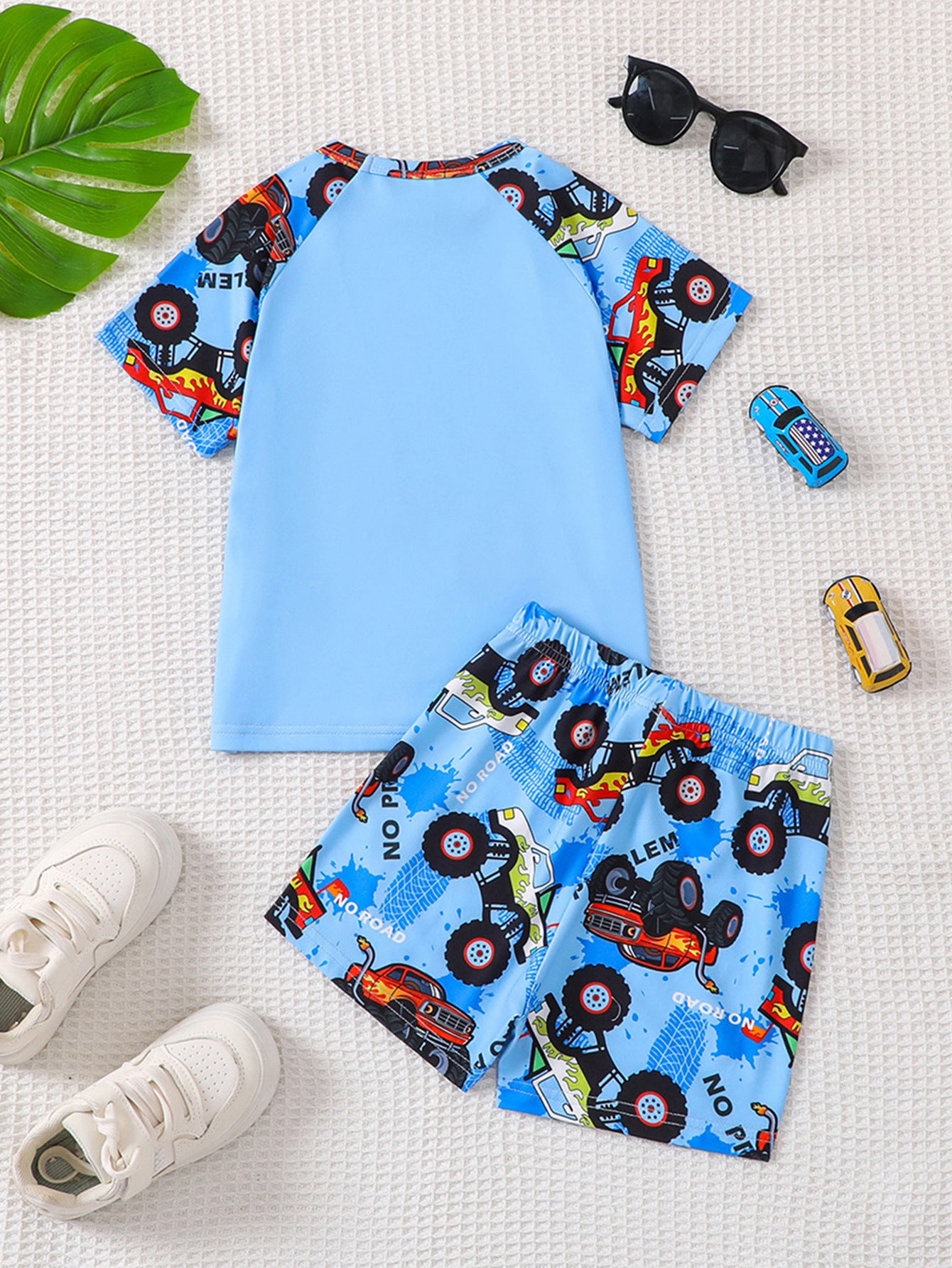 Boys Blue & Red Printed T-shirt with Shorts