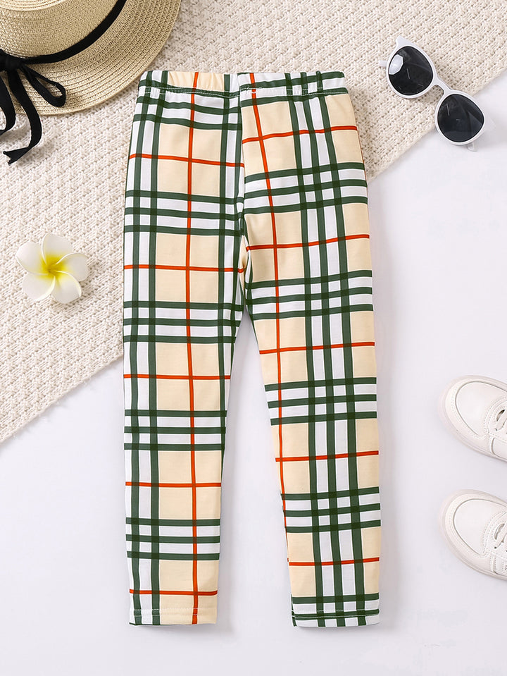Girls Khaki Mid-Rise Checked Easy Wash Regular Trousers