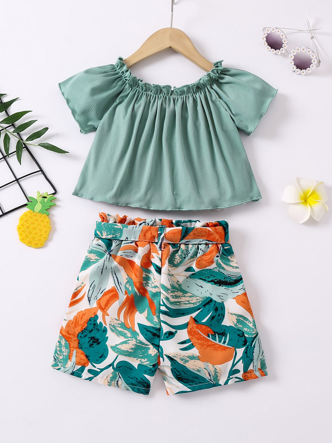 Girls Green & White Round Neck Top with Shorts