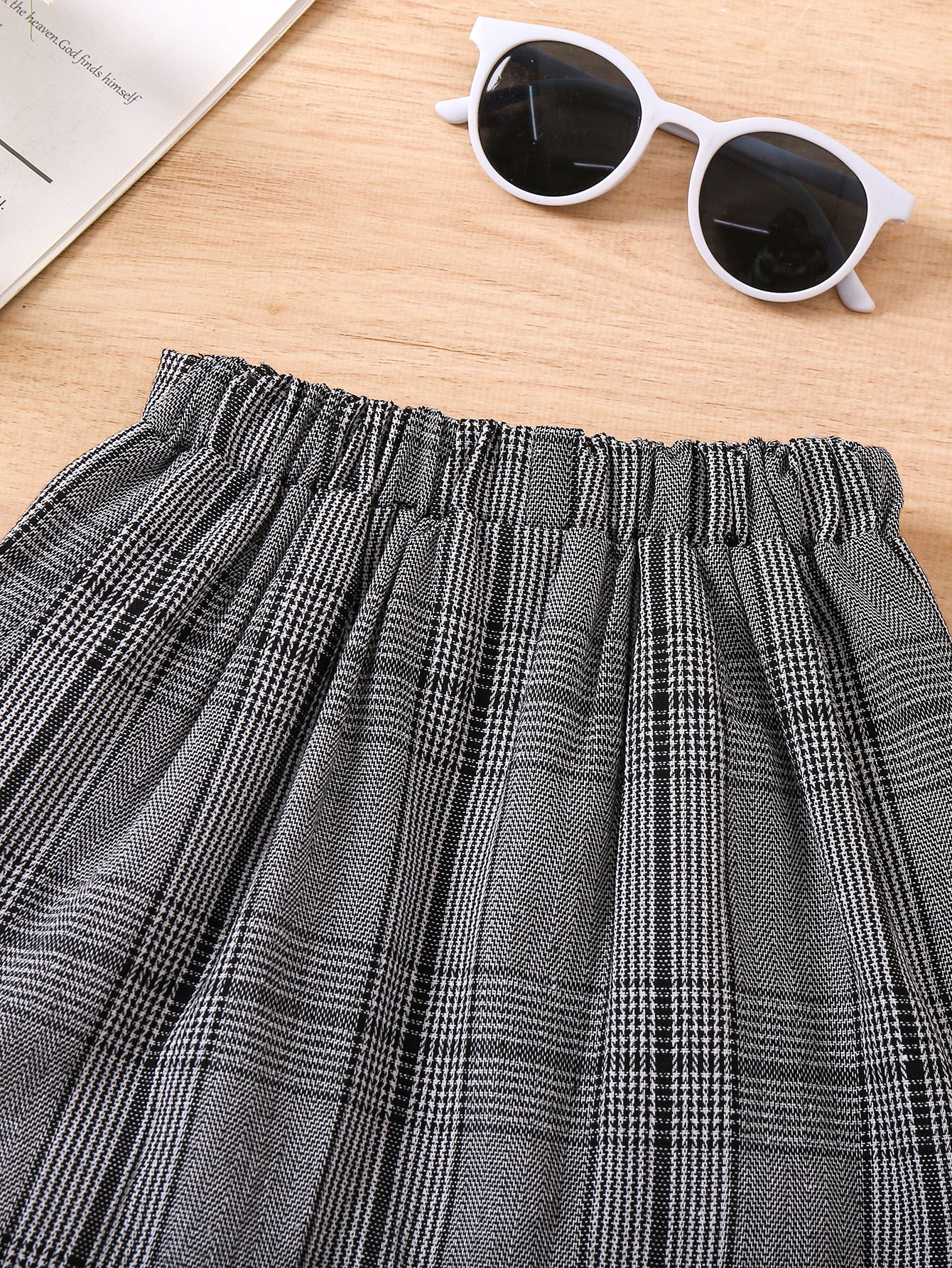 Girls Checked Mini Skirts