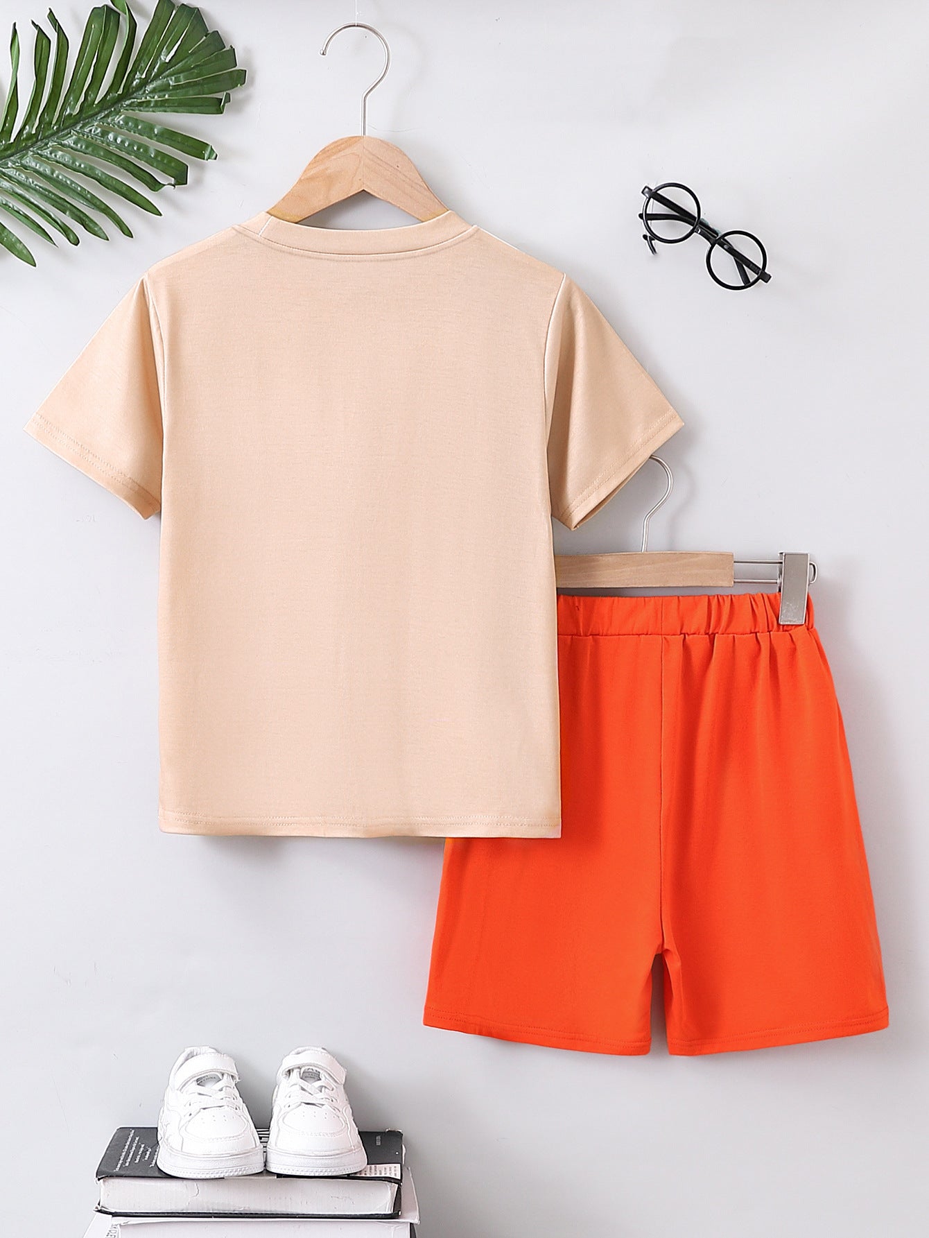 Boys Printed T-shirt With Short