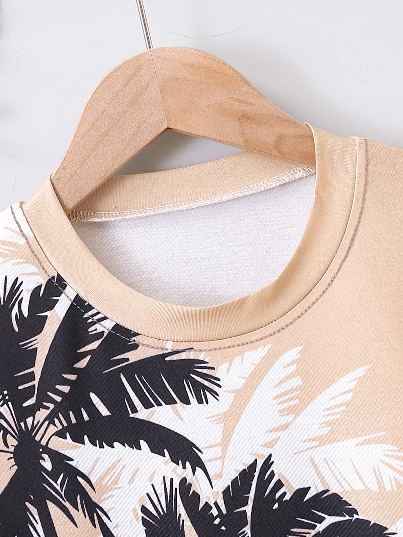 Boys Printed T-shirt With Short