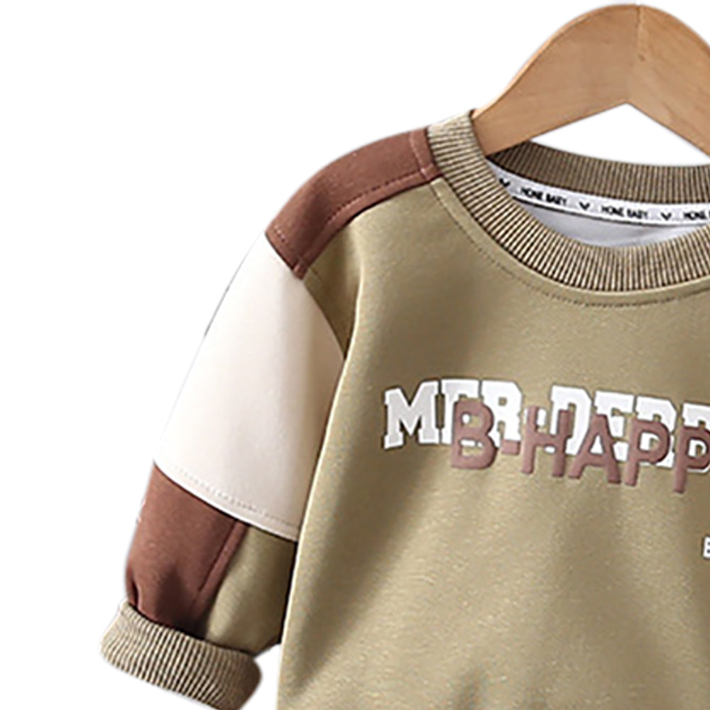 Boys Printed Round Neck Sweatshirt With Jogger