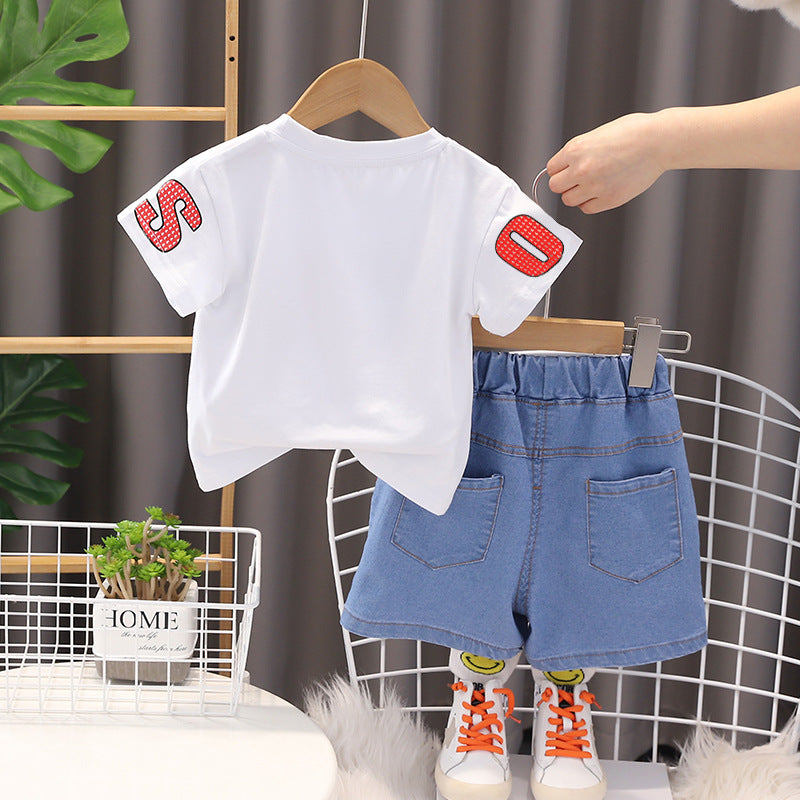 Boys Typography Printed Round Neck T-shirt with Shorts