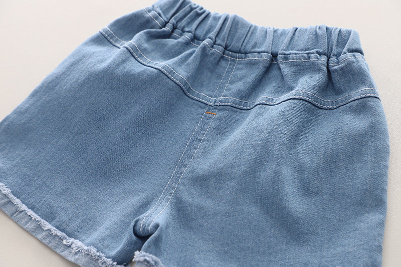 Girls Embroidered Round Neck T-shirt With Shorts