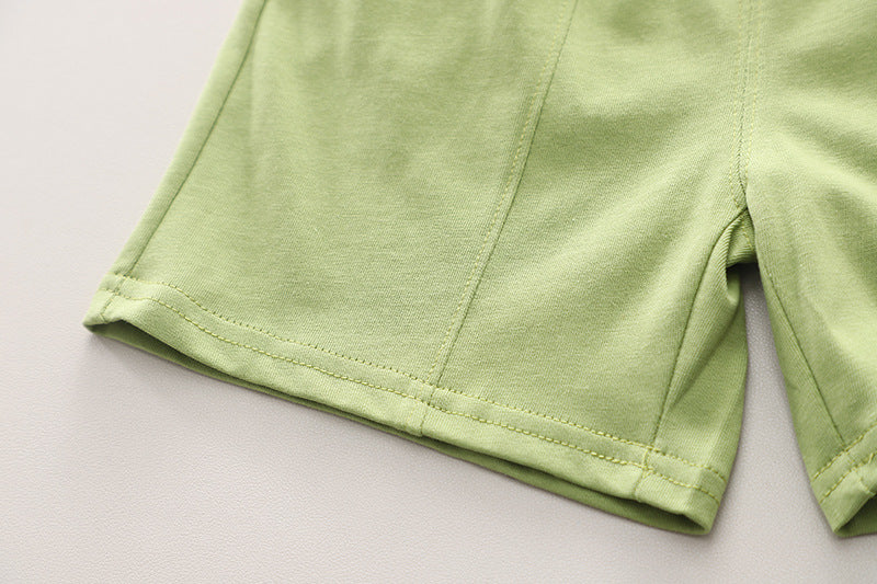 Boys Green & white Graphic Printed Raglan Sleeves T-shirt & Shorts
