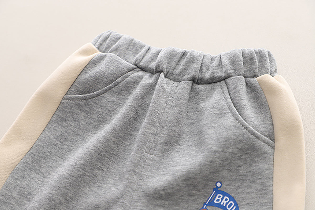 Boys Colourblocked Round Neck Long Sleeves Sweatshirt With Jogger