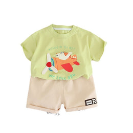 Boys Green Graphic Printed T-shirt With Shorts