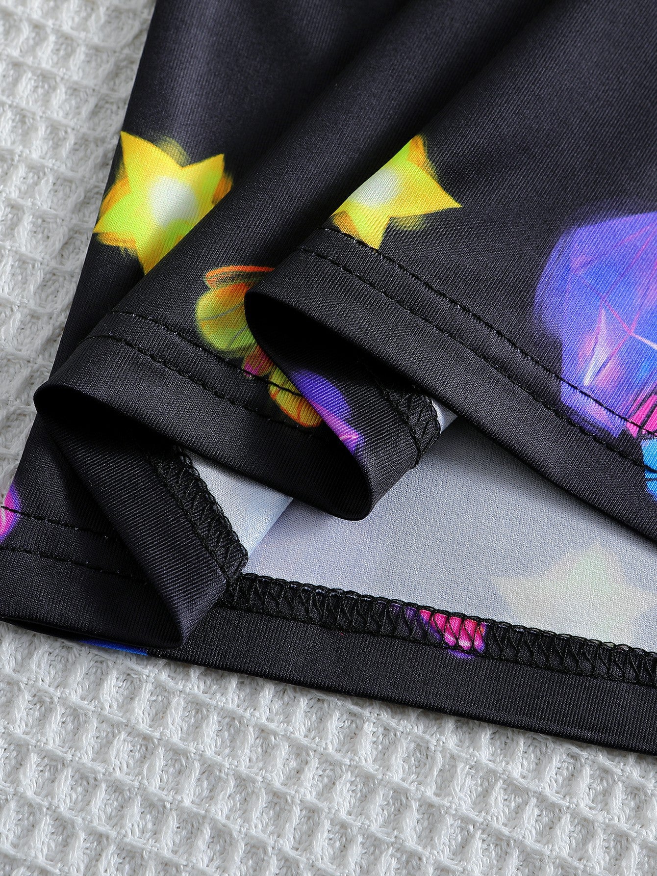 Girls Printed T-shirt with Shorts