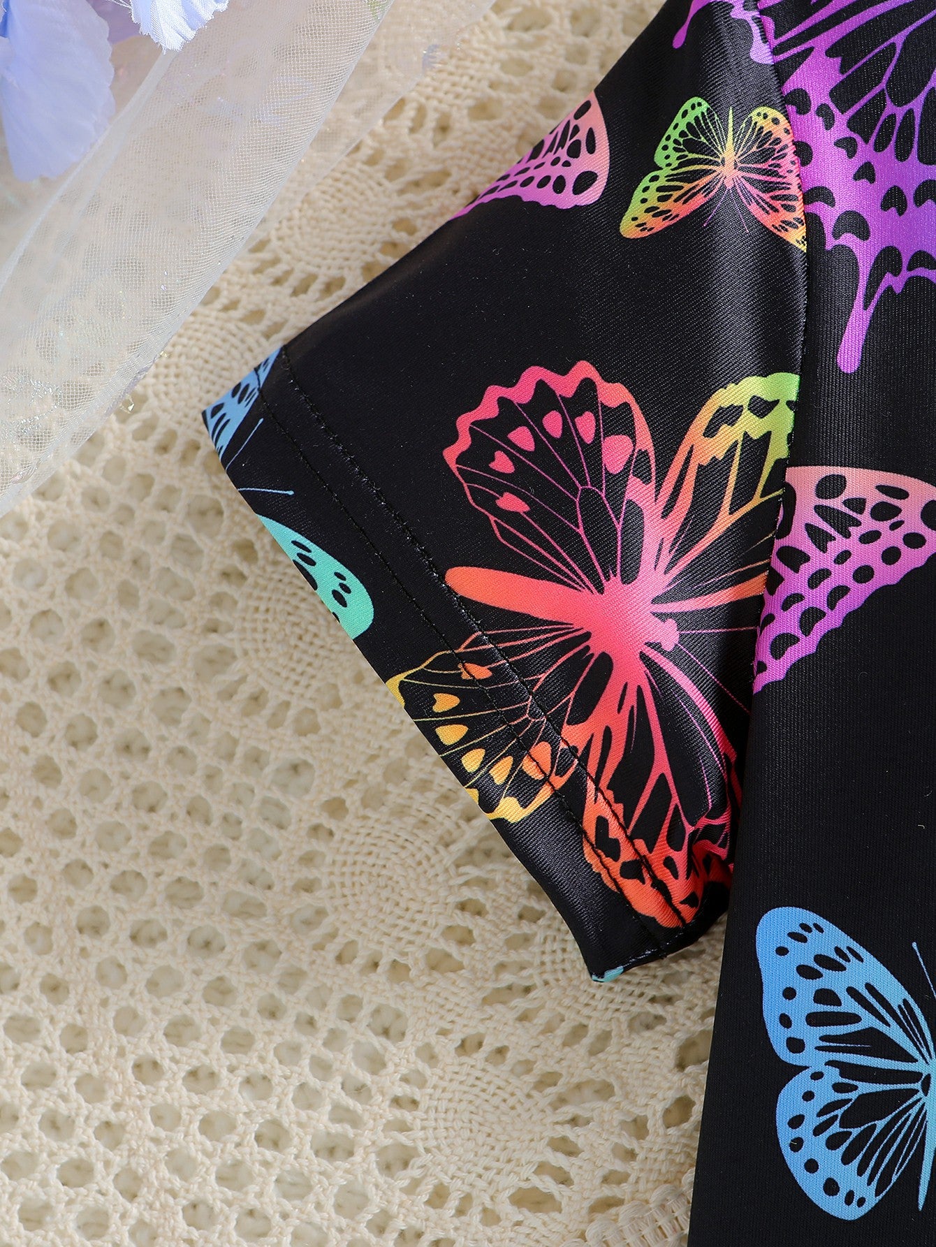 Girls Printed T-shirt with Shorts